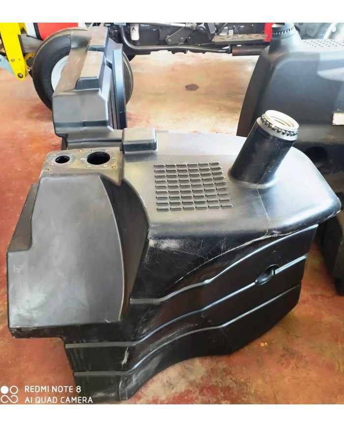 SERBATOIO CARBURANTE FENDT USATO SERBATOIO CARBURANTE FENDT USATO