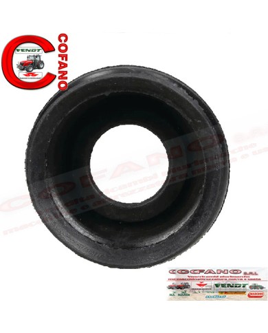 Gomma protezione sforzo controllato Massey Ferguson serie 100 Gomma protezione sforzo controllato Massey Ferguson serie 100
