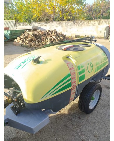 Atomizzatore trainato Cordella più pompa nuova Atomizzatore trainato Cordella più pompa nuova