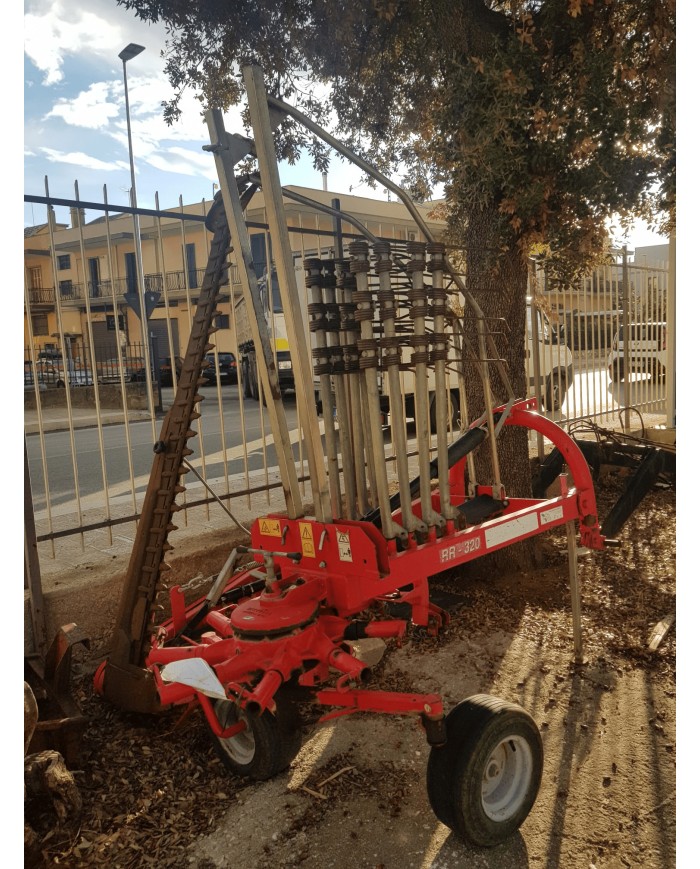 Ranghinatore Rossi RR 320 Ranghinatore Rossi RR 320