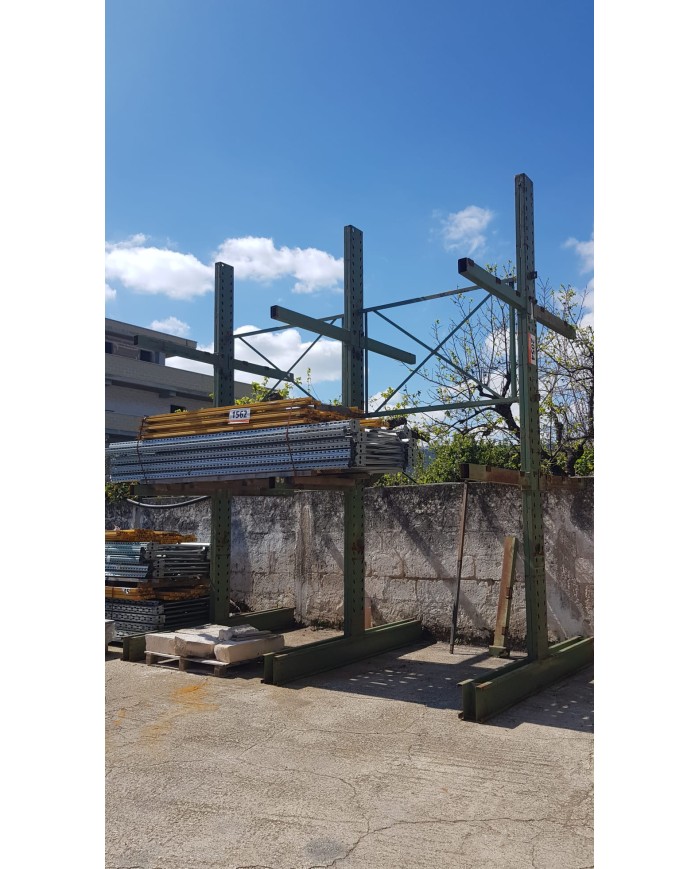 Scaffalatura Cantilever verde H 4800 mm