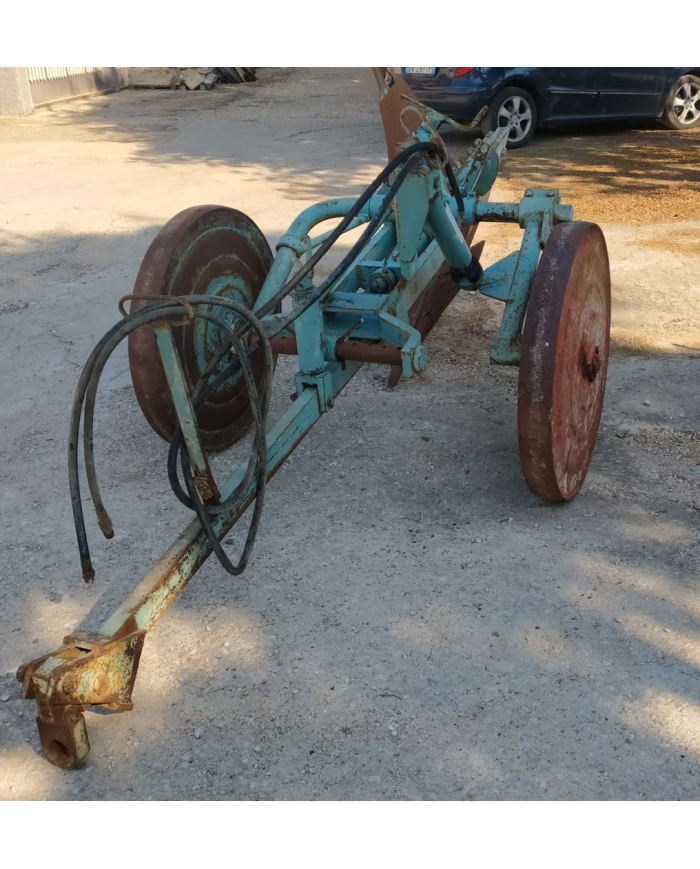 Aratro monovomere Angeloni Aratro monovomere Angeloni