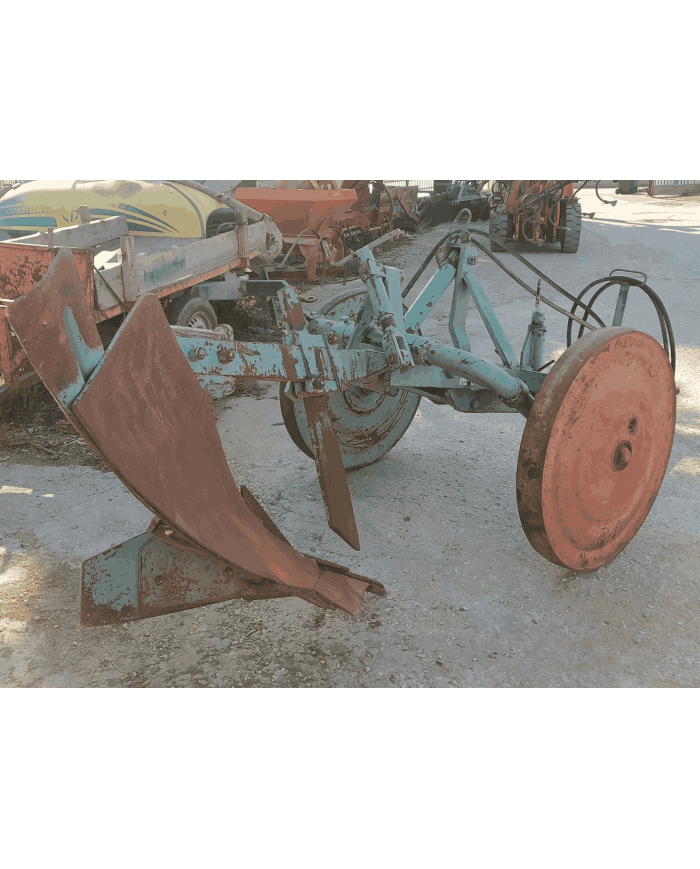 Aratro monovomere Angeloni Aratro monovomere Angeloni