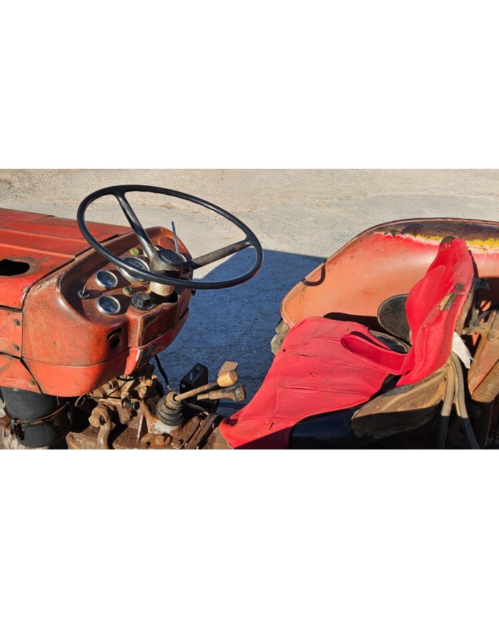 Trattore Massey Ferguson 155