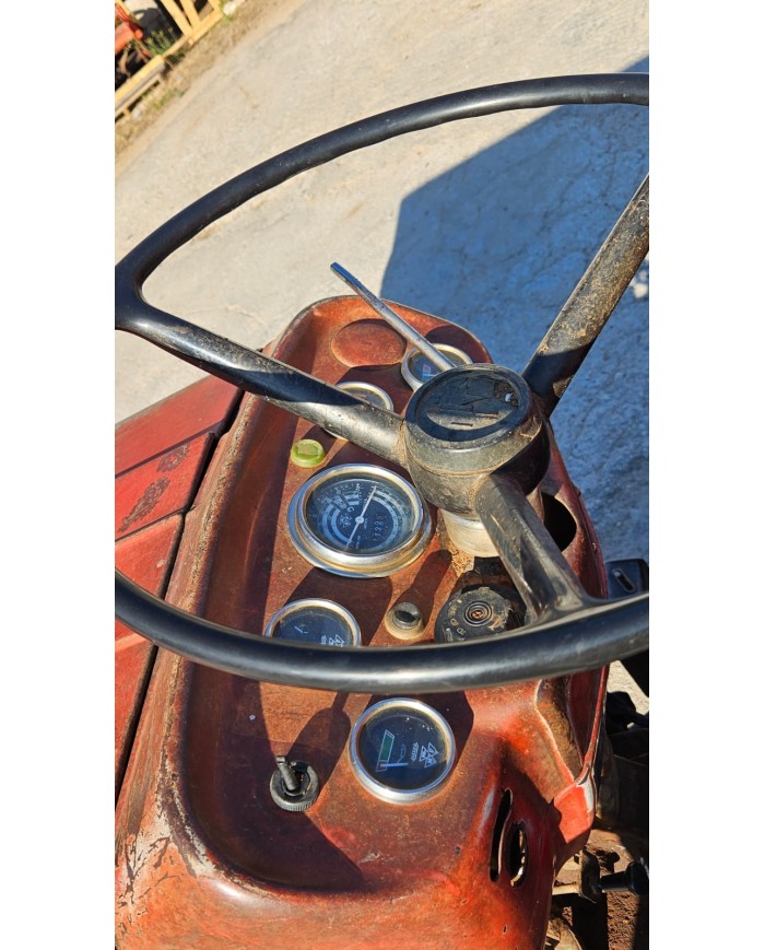 Trattore Massey Ferguson 155